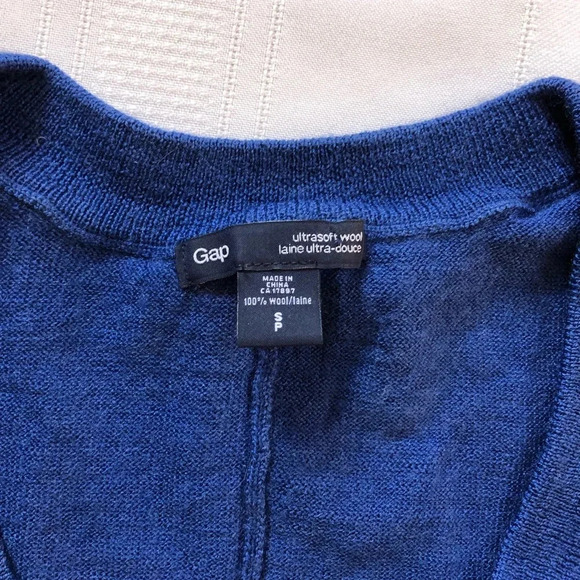GAP Ultrasoft Wool Vneck Sweater - Picture 5 of 10